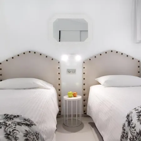 Adonis Apartmán *