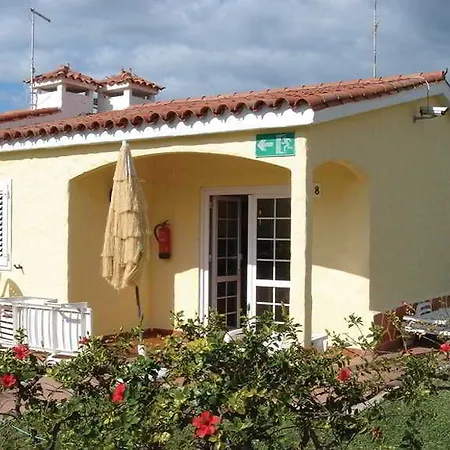 Adonis Apartmán *